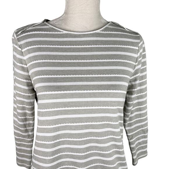 Chico's Zenergy Textured Top S 4-6 Gray White Stripe 0 Envelope Hem New - Picture 4 of 14
